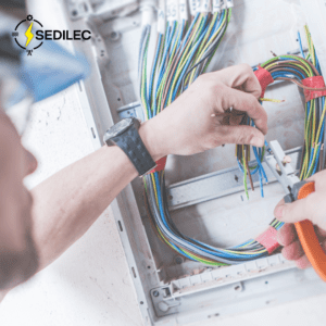 USO DE INSTRUMENTOS DE MEDICIÓN Y PRUEBA